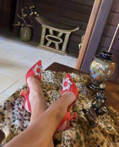 escarpins dupes begum en satin amina muaddi